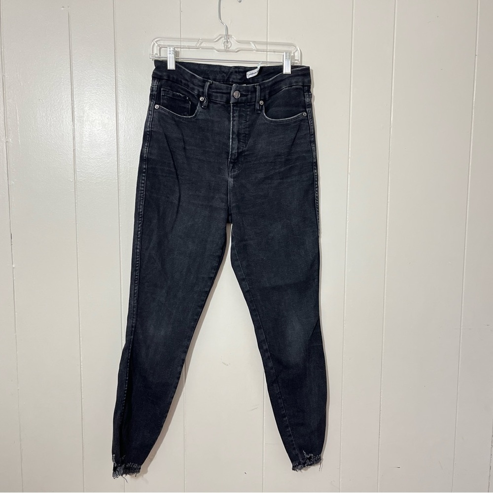 Good American Good Curve Crop Skinny Jeans Raw Hem Size 8/29